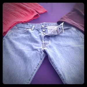 Original 501 Levi Button Fly Jeans Red Tag